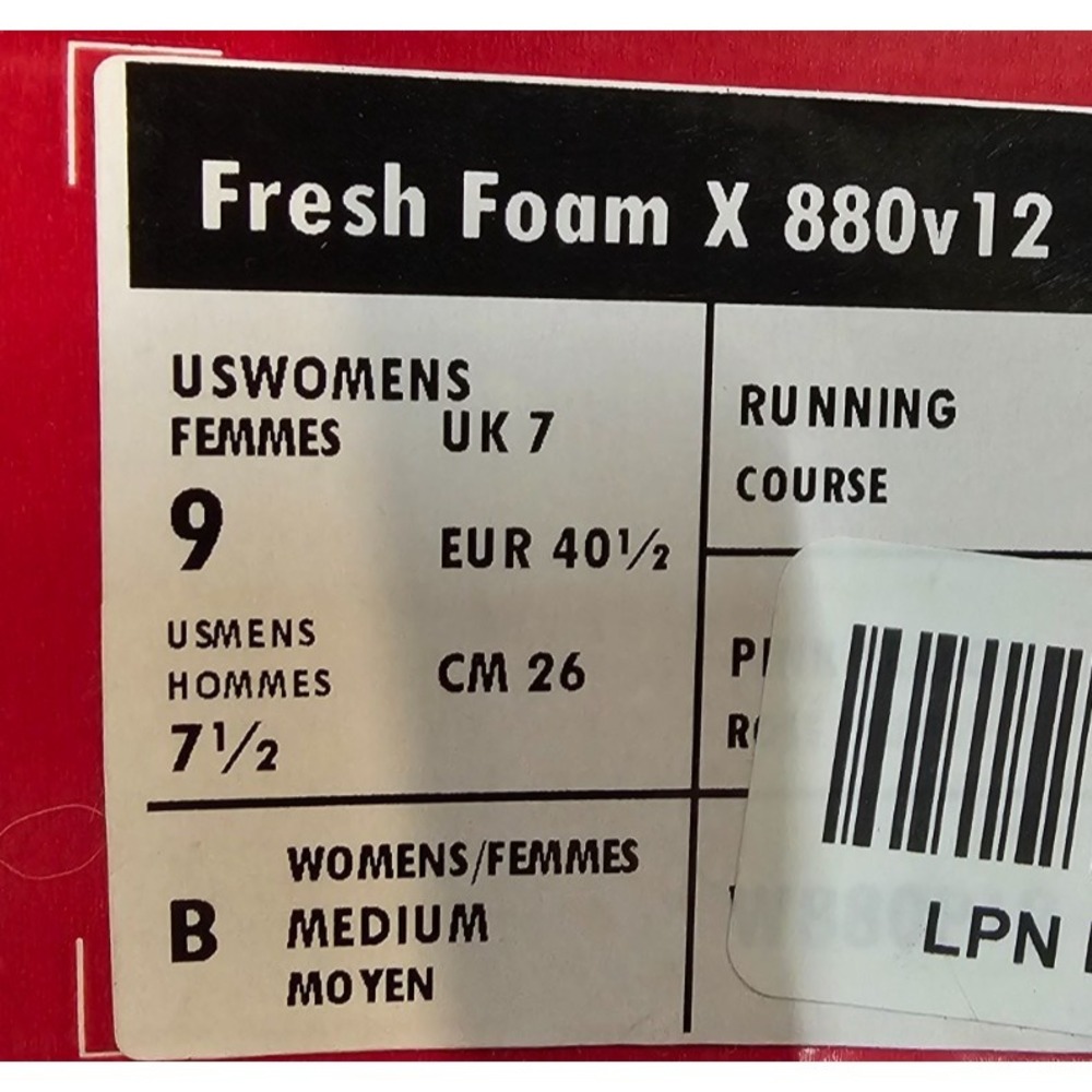 New Balance® (Women's 9 B) 880v12 Running Shoes in Vibrant Pink - $135 - Picture 5 of 10